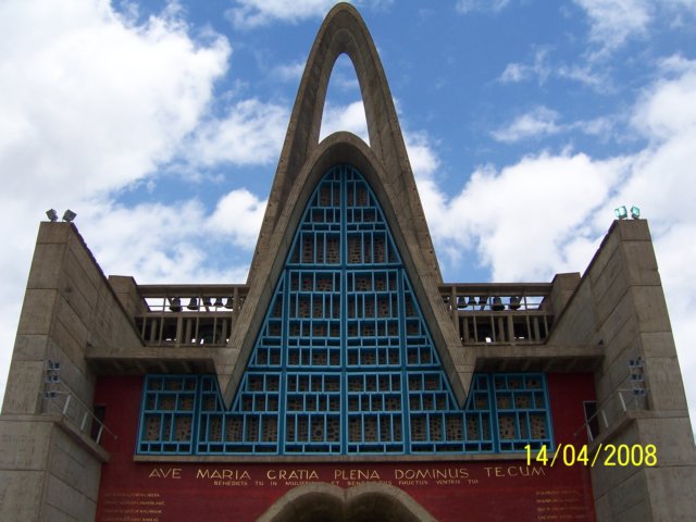 basilikanuestraseoradelaaltagracia2.jpg