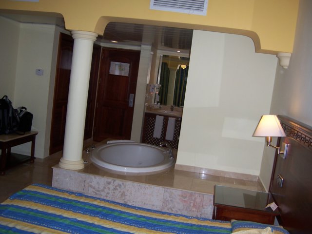 room61072.jpg