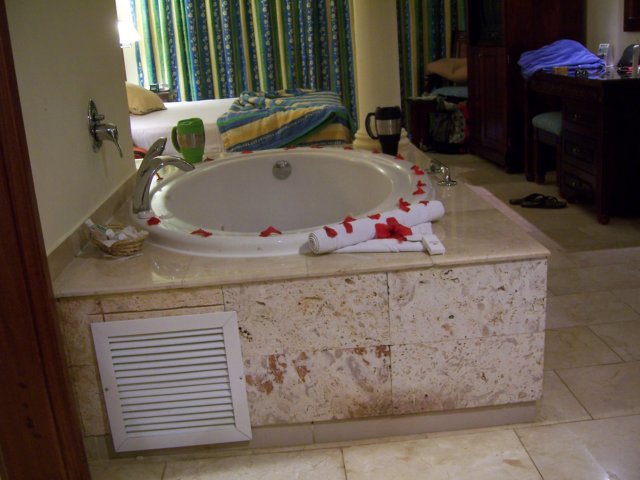room61074.jpg
