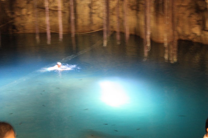 cenoteswimming4.jpg